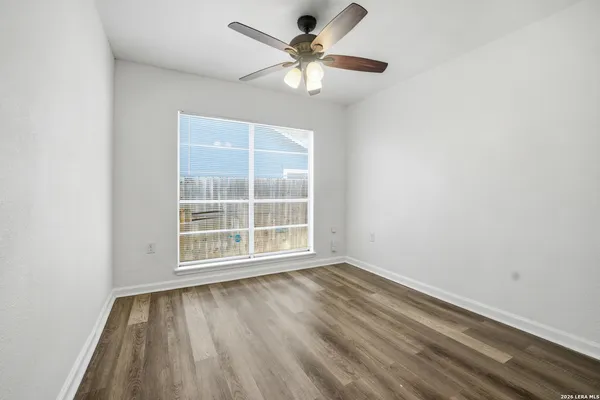 $2,300 | 5722 Misty Glen, San Antonio, TX 78247