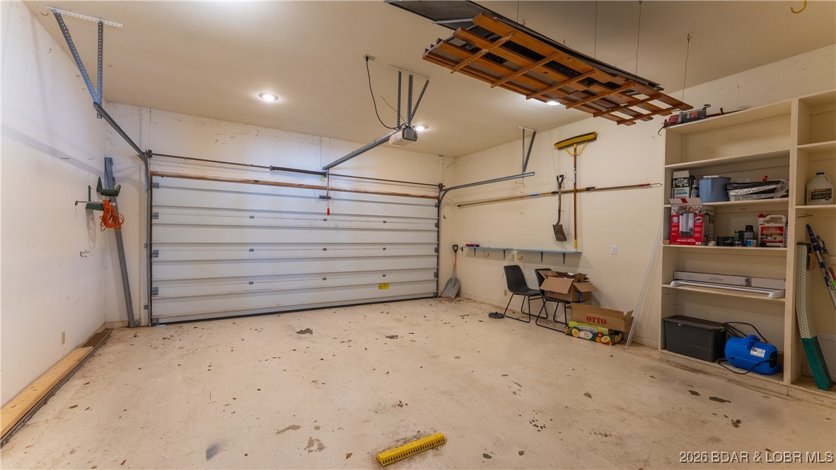 2268 Breezy Acres Road Osage Beach, MO 65065 - Photo 45 of 49 2 car garage
