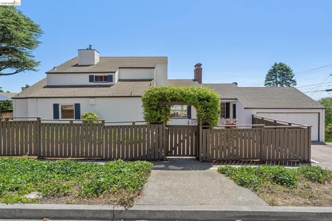 $1,499,000 | 708 Grizzly Peak Boulevard, Berkeley, CA 94708