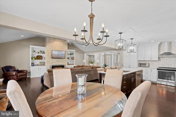 $495,000 | 30814 White Cypress Cove, Laurel, DE 19956