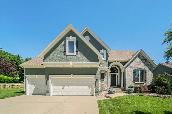 $799,000 | 2844 143rd Terrace, Leawood, KS 66224