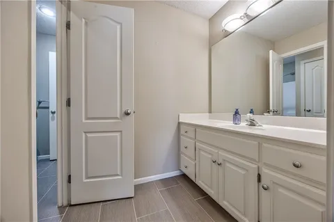 $799,000 | 2844 143rd Terrace, Leawood, KS 66224