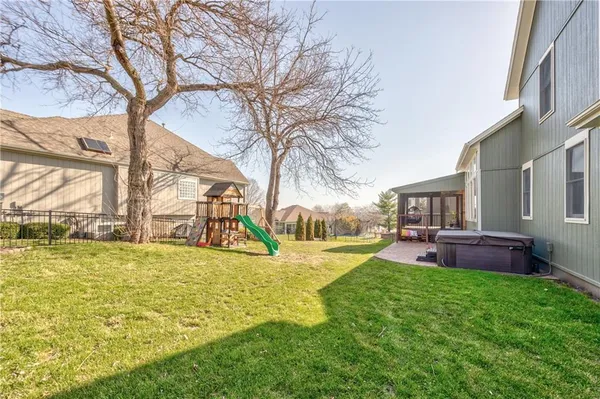 $799,000 | 2844 143rd Terrace, Leawood, KS 66224