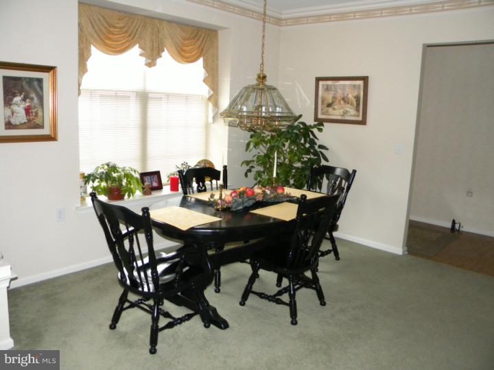 36 Mayfair Road Southampton, NJ 08088 - Photo 4 of 21 Dining Room