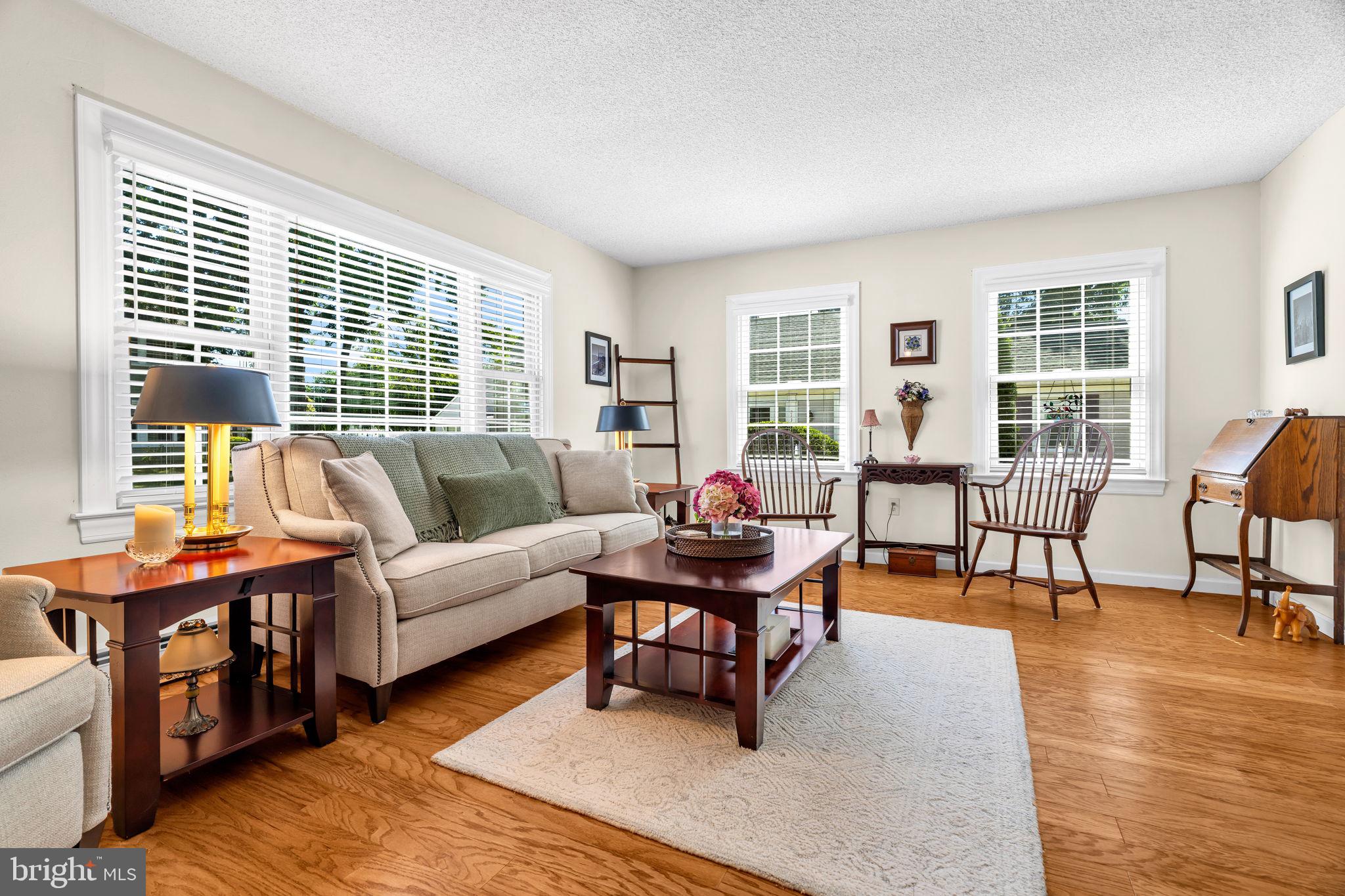 229 Old Nassau Road Monroe Township, NJ 08831 - Photo 9 of 30