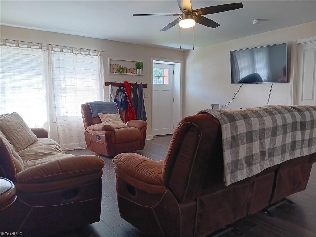 866 Mountain Road Asheboro, NC 27205 - Photo 18 of 50 entrance