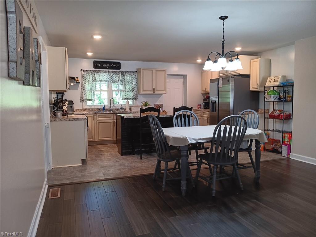 866 Mountain Road Asheboro, NC 27205 - Photo 20 of 50