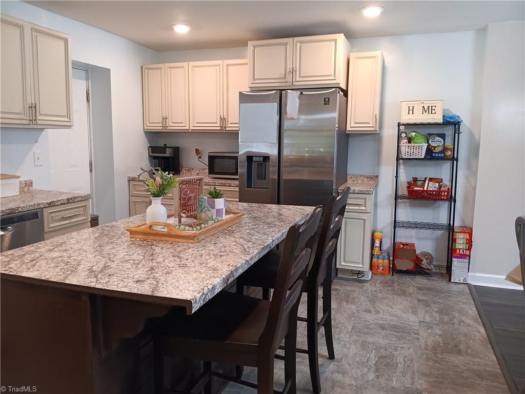 866 Mountain Road Asheboro, NC 27205 - Photo 26 of 50