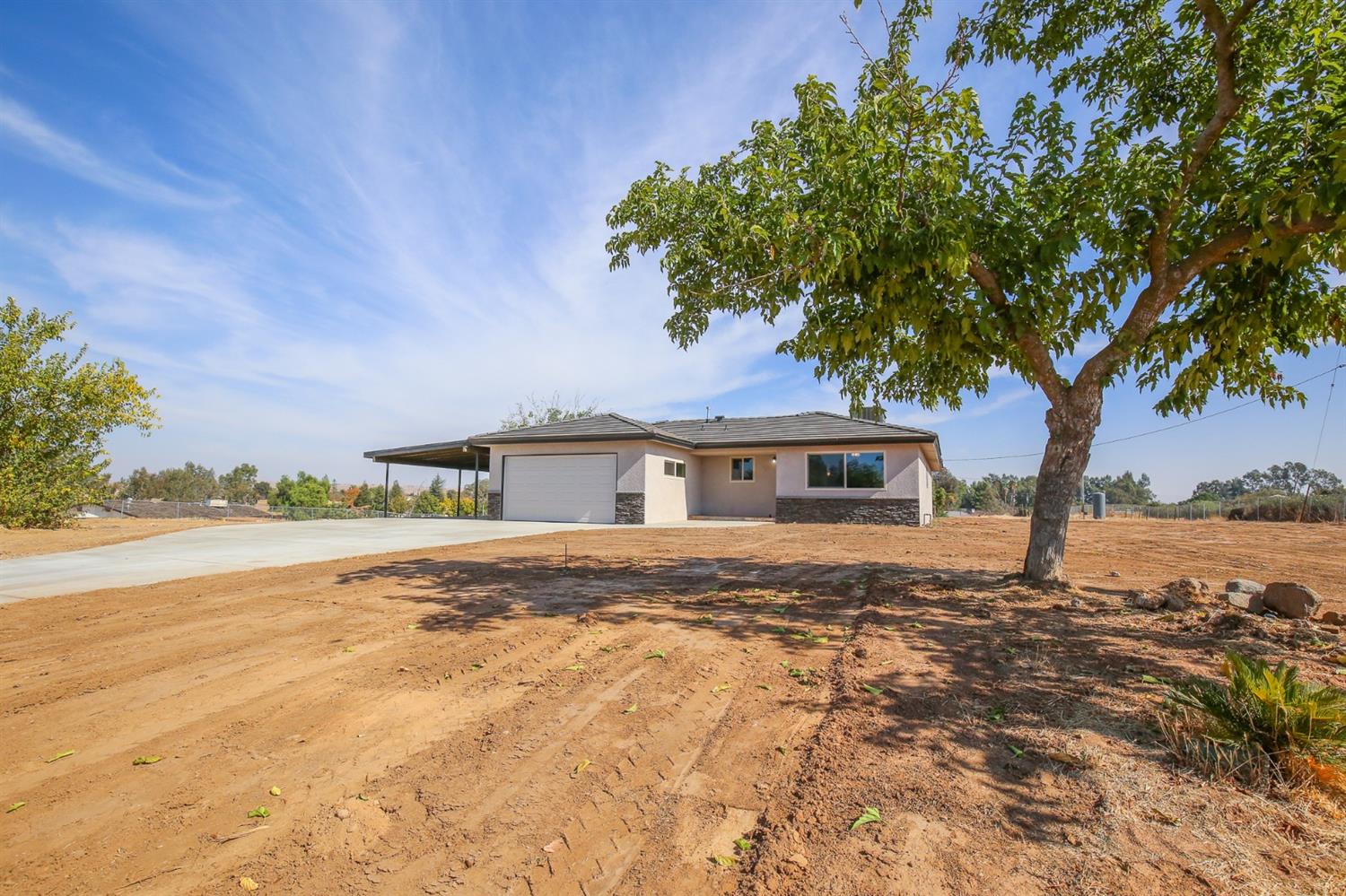 14655 Skyview Road Madera, CA 93636 - Photo 3 of 28 Gallery Image 3