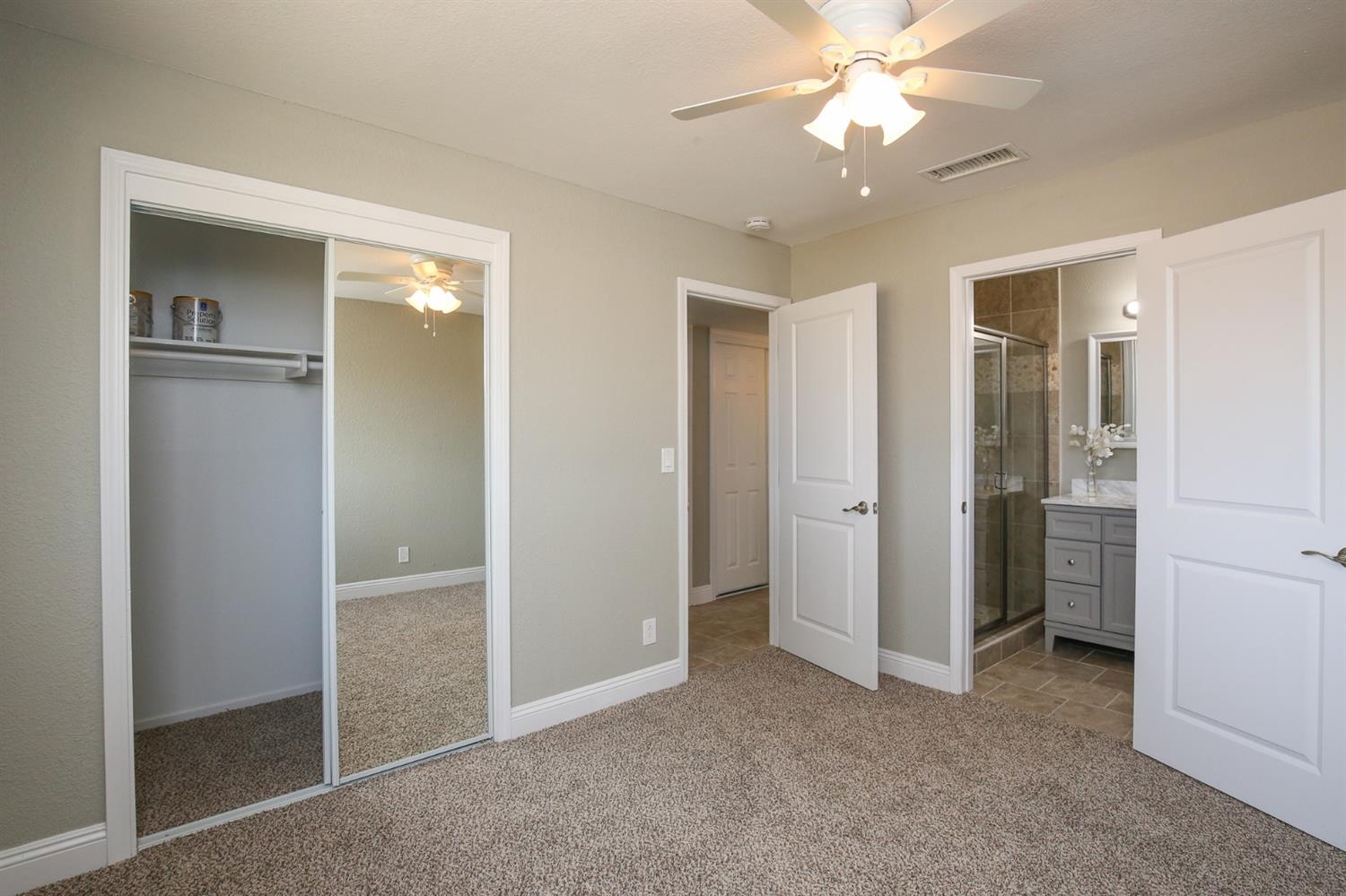 14655 Skyview Road Madera, CA 93636 - Photo 21 of 28 Gallery Image 21