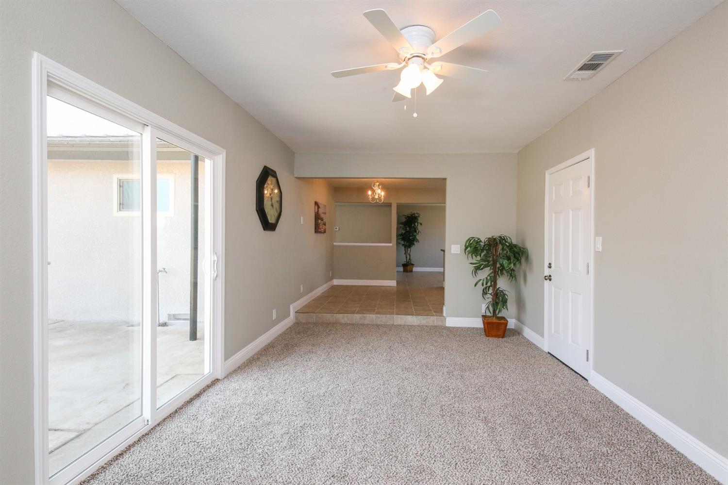 14655 Skyview Road Madera, CA 93636 - Photo 7 of 28 Gallery Image 7