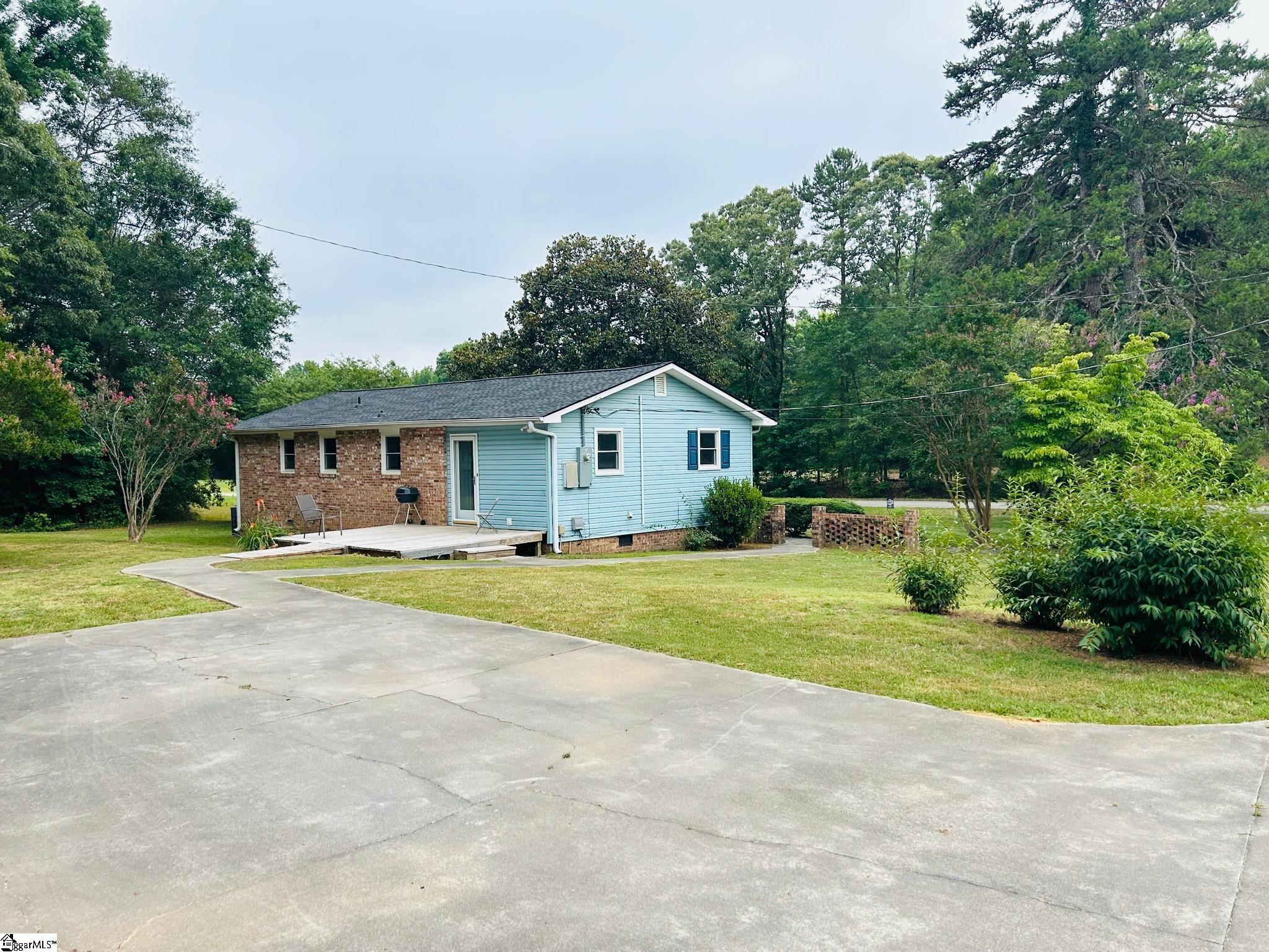 2020 Holliday Dam Road Belton, SC 29627 - Photo 19 of 20