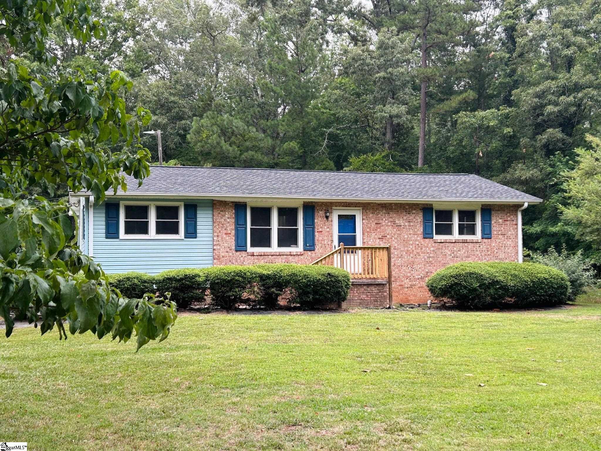 2020 Holliday Dam Road Belton, SC 29627 - Photo 2 of 20