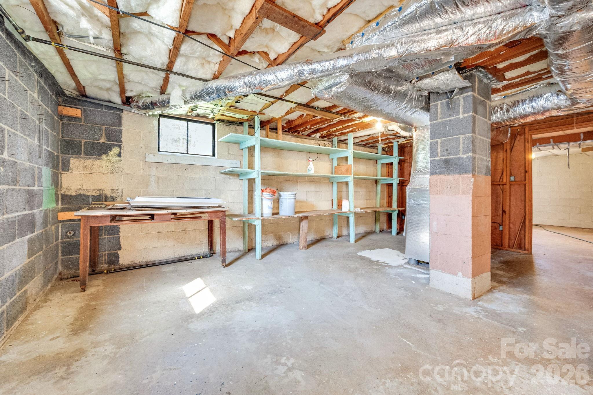 8 North Pershing Road Asheville, NC 28805 - Photo 21 of 28