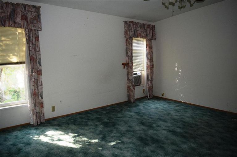 1110 Old Ferry Road Shady Cove, OR 97539 - Photo 20 of 29 Additional Photo