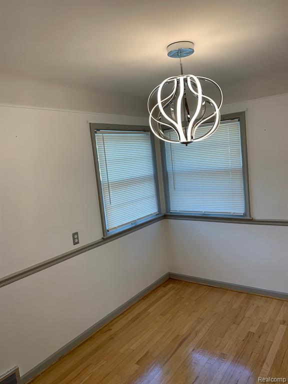 21654 Newcastle Road Harper Woods, MI 48225 - Photo 23 of 27