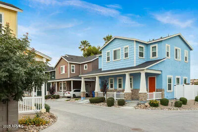 $2,600 | 16875 North 12th Street, Unit 3, Phoenix, AZ 85022