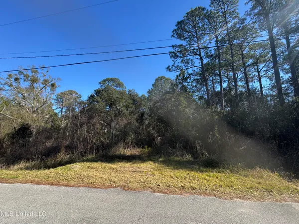 $40,000 | 6216 St Martin Road, Biloxi, MS 39532