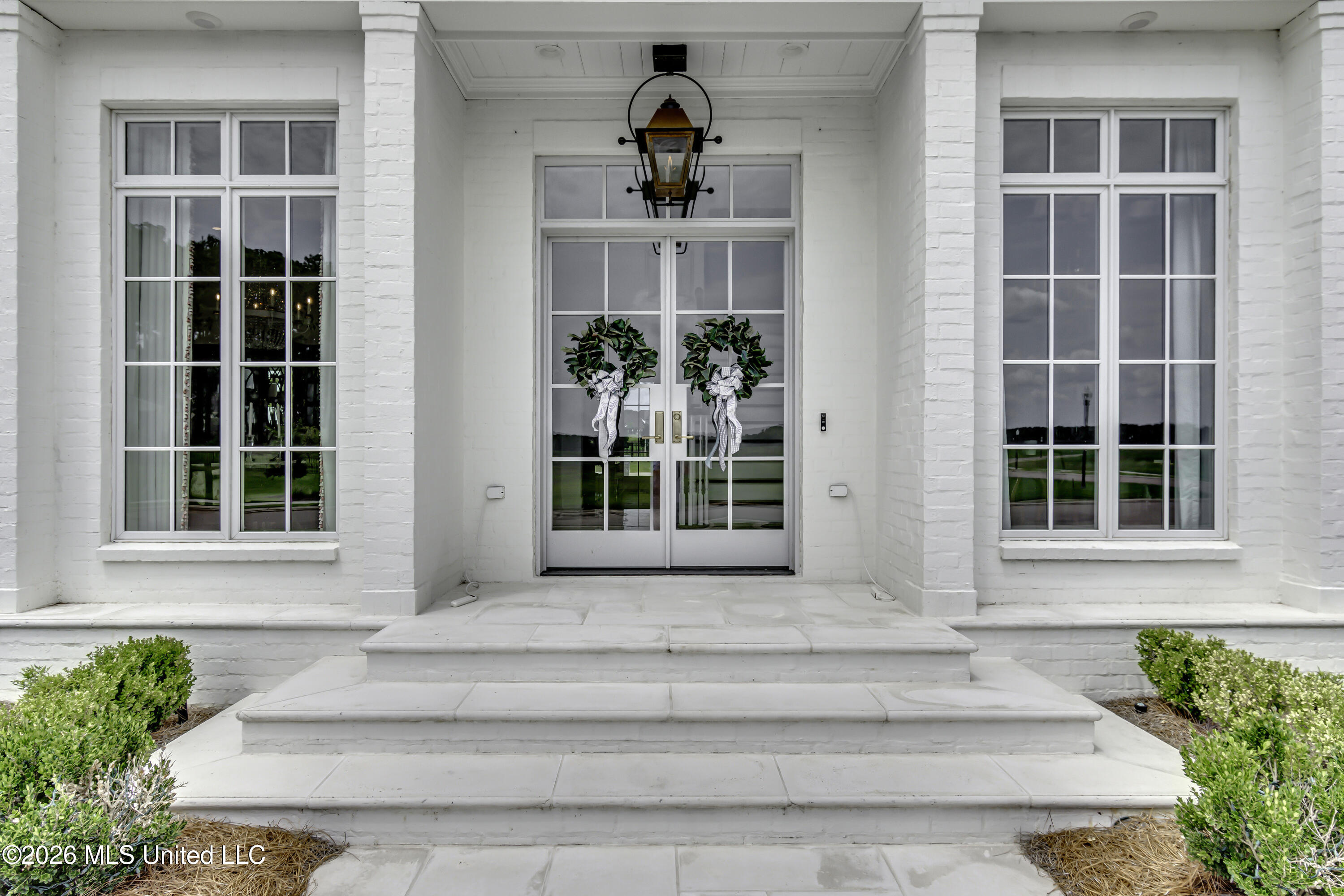 100 Winchester Cove Madison, MS 39110 - Photo 2 of 98 100 Winchester Loop-