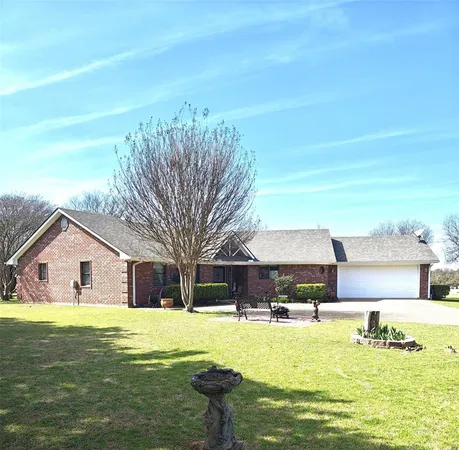 $329,000 | 24008 Oak Shadow, Whitney, TX 76692