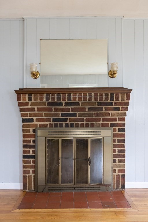 16 Fairhaven Road Worcester, MA 01606 - Photo 3 of 20 Gallery Image 3