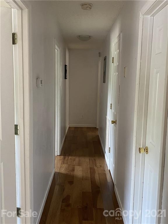 2475 Christopher Road Morganton, NC 28655 - Photo 11 of 23 Gallery Image 11