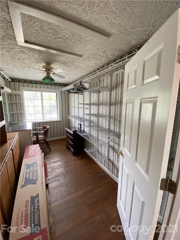 2475 Christopher Road Morganton, NC 28655 - Photo 19 of 23 Gallery Image 19