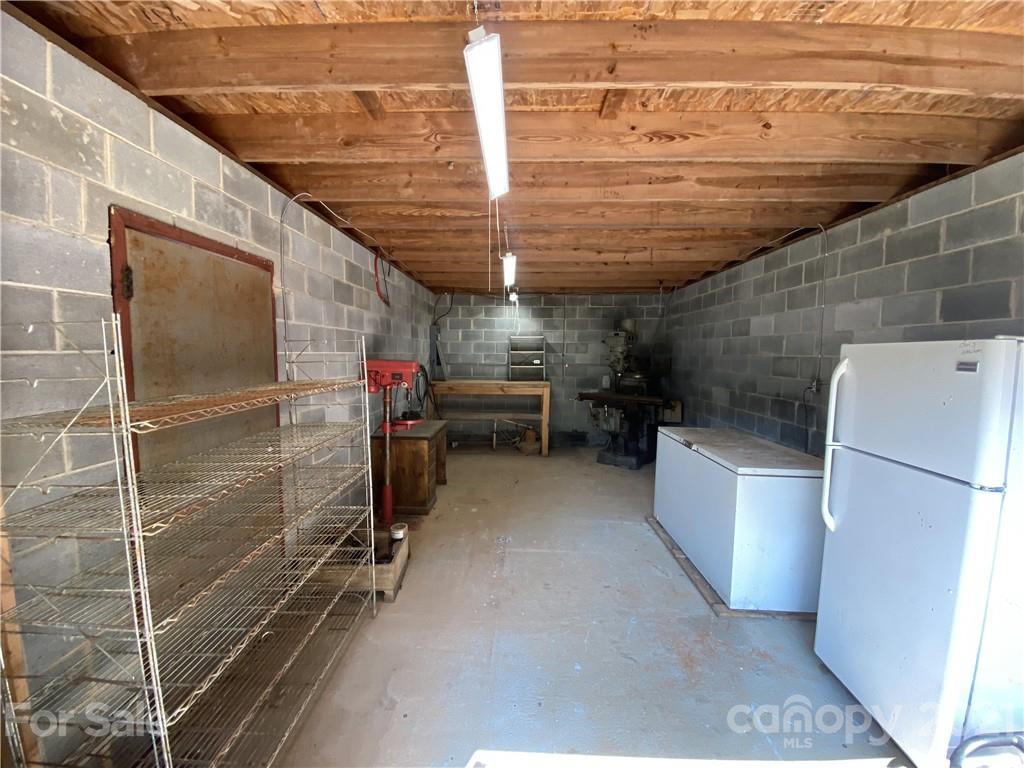 2475 Christopher Road Morganton, NC 28655 - Photo 23 of 23 Gallery Image 23