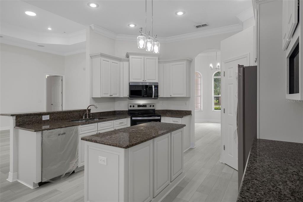 13761 Weatherstone Drive Spring Hill, FL 34609 - Photo 17 of 95