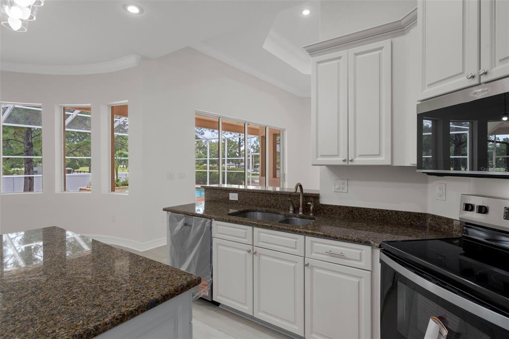 13761 Weatherstone Drive Spring Hill, FL 34609 - Photo 18 of 95