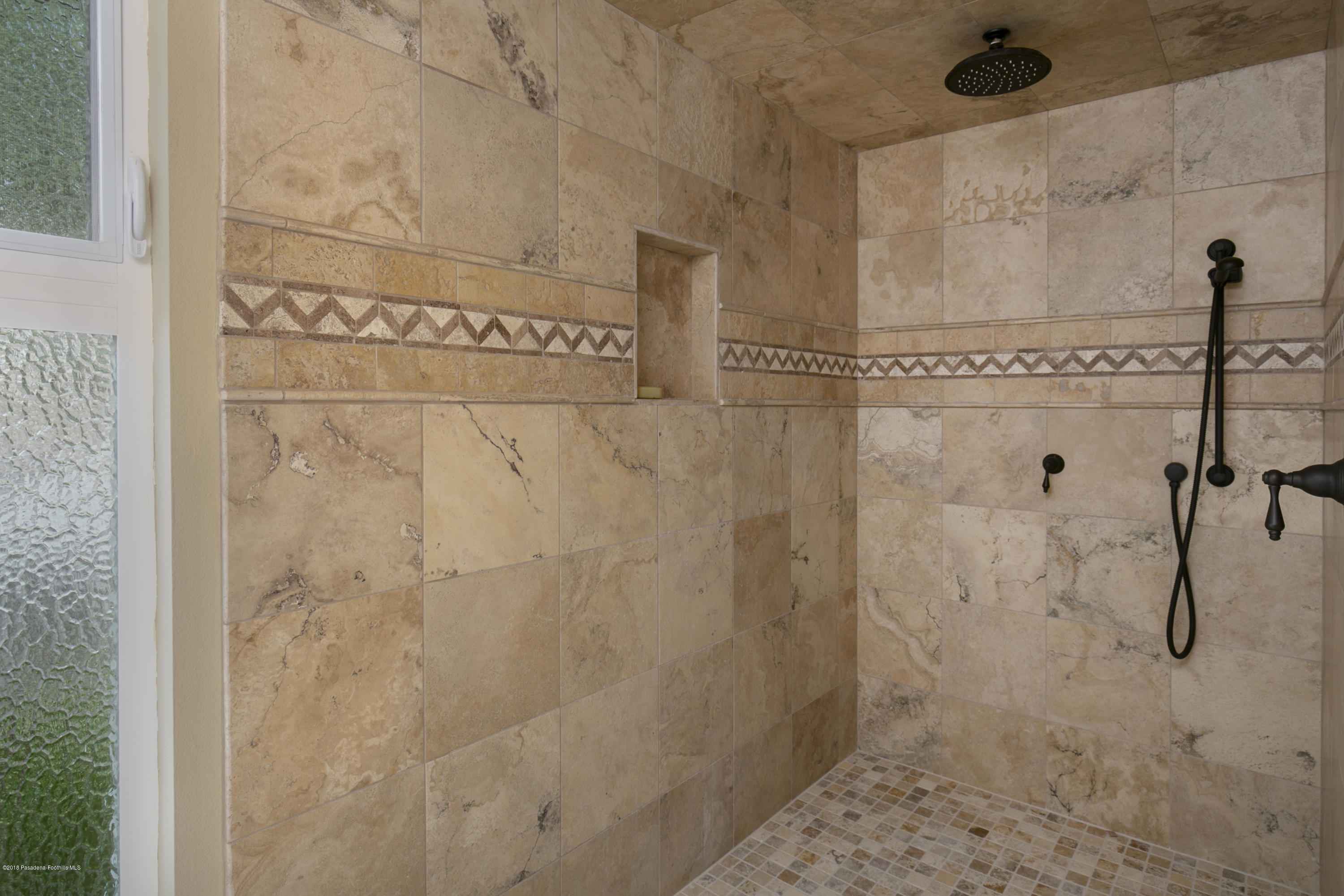 2031 Windover Road Pasadena, CA 91107 - Photo 23 of 56 a bathroom with a shower
