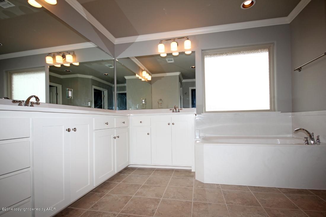 15313 South Dowell Road Amarillo, TX 79119 - Photo 22 of 47 Master Bath