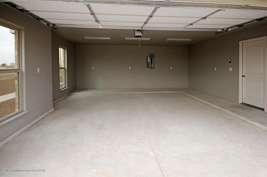 15313 South Dowell Road Amarillo, TX 79119 - Photo 44 of 47 Garage