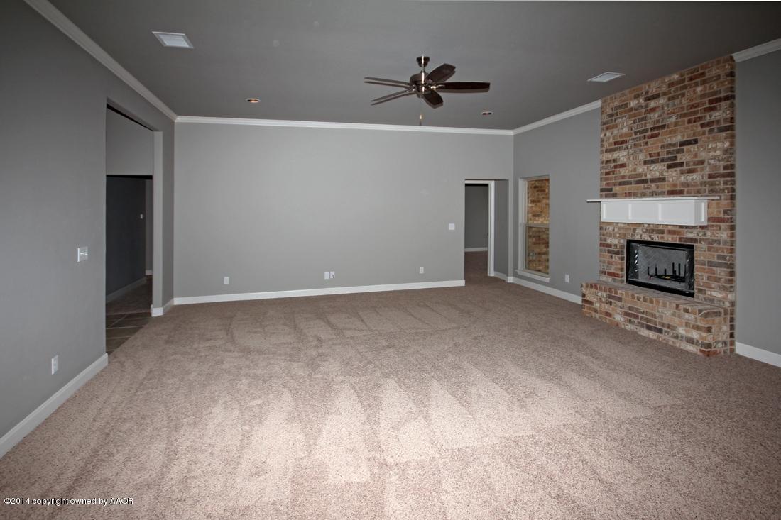 15313 South Dowell Road Amarillo, TX 79119 - Photo 9 of 47 Living Area4