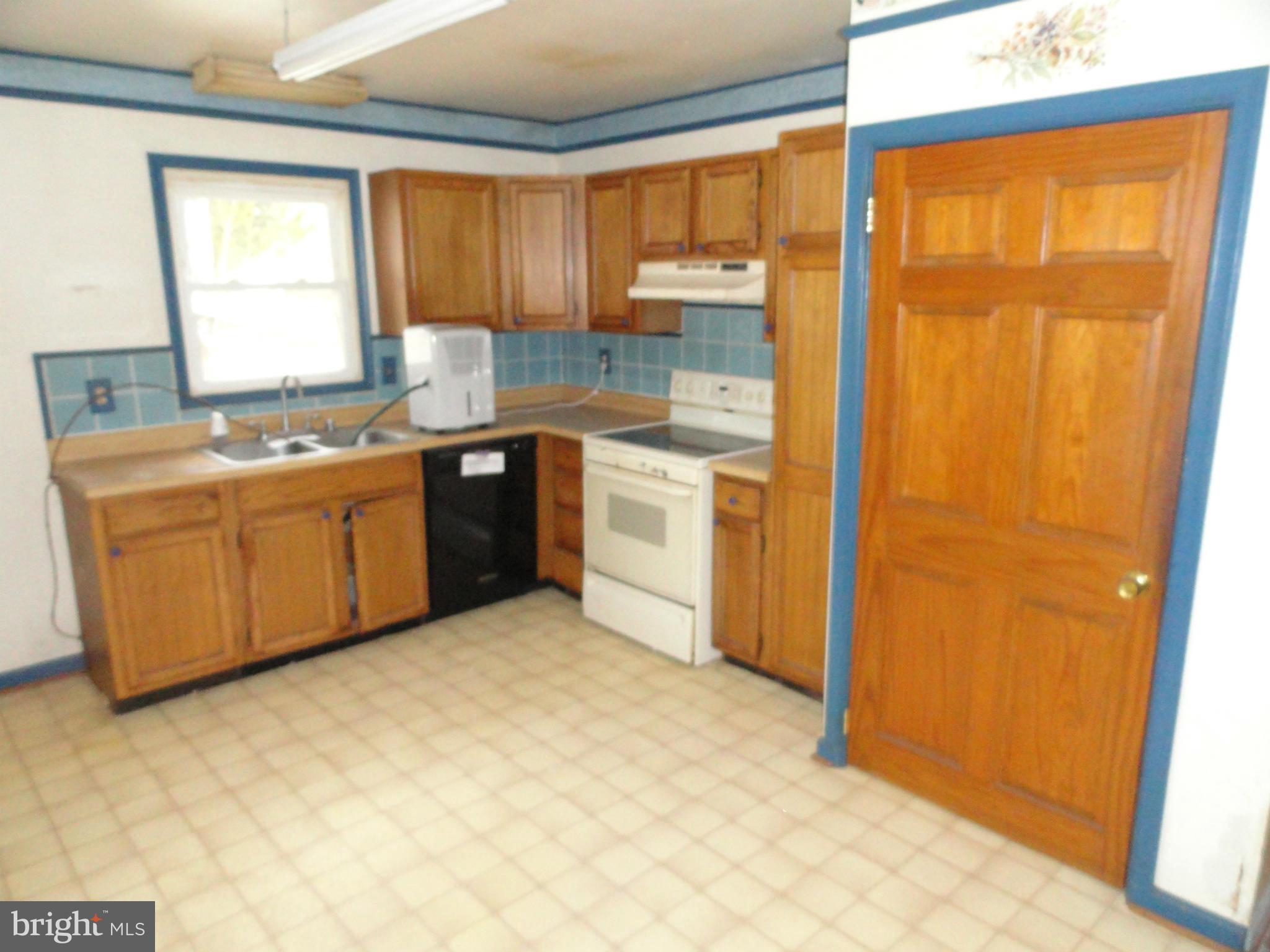 4958 Ridge Road Chesapeake Beach, MD 20732 - Photo 3 of 8 Kitchen