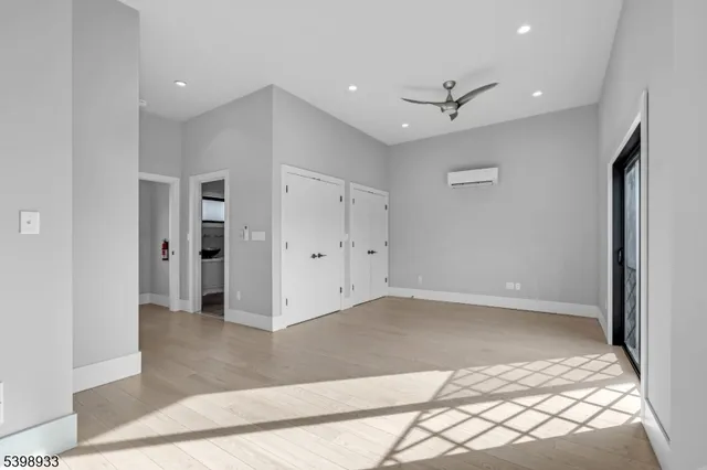 $3,200 | 10 McCready's Alley, Lambertville, NJ 08530