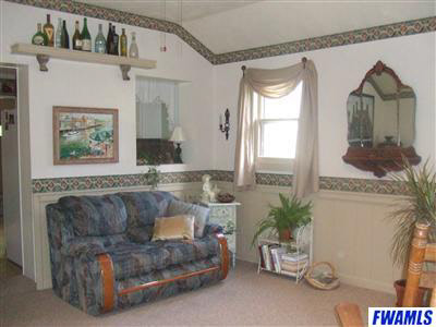 6233 Southcrest Road Fort Wayne, IN 46816 - Photo 9 of 19