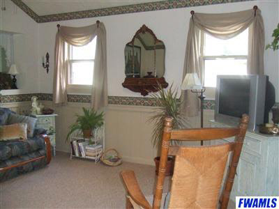 6233 Southcrest Road Fort Wayne, IN 46816 - Photo 10 of 19