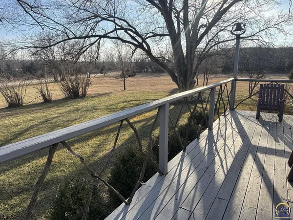 $199,000 | 580 Ef Road, Cedar Point, KS 66843