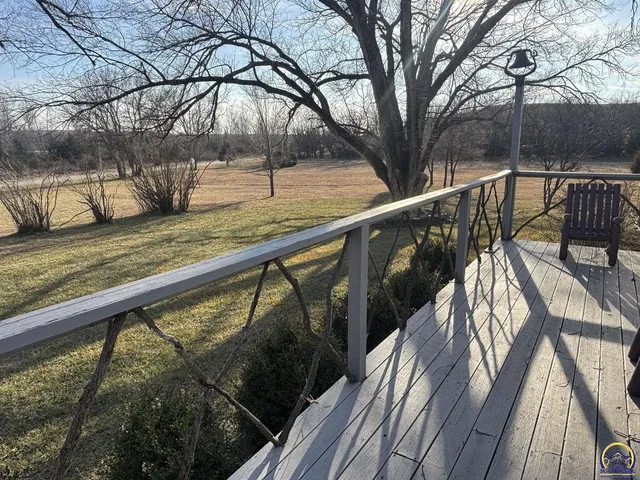 $199,000 | 580 Ef Road, Cedar Point, KS 66843