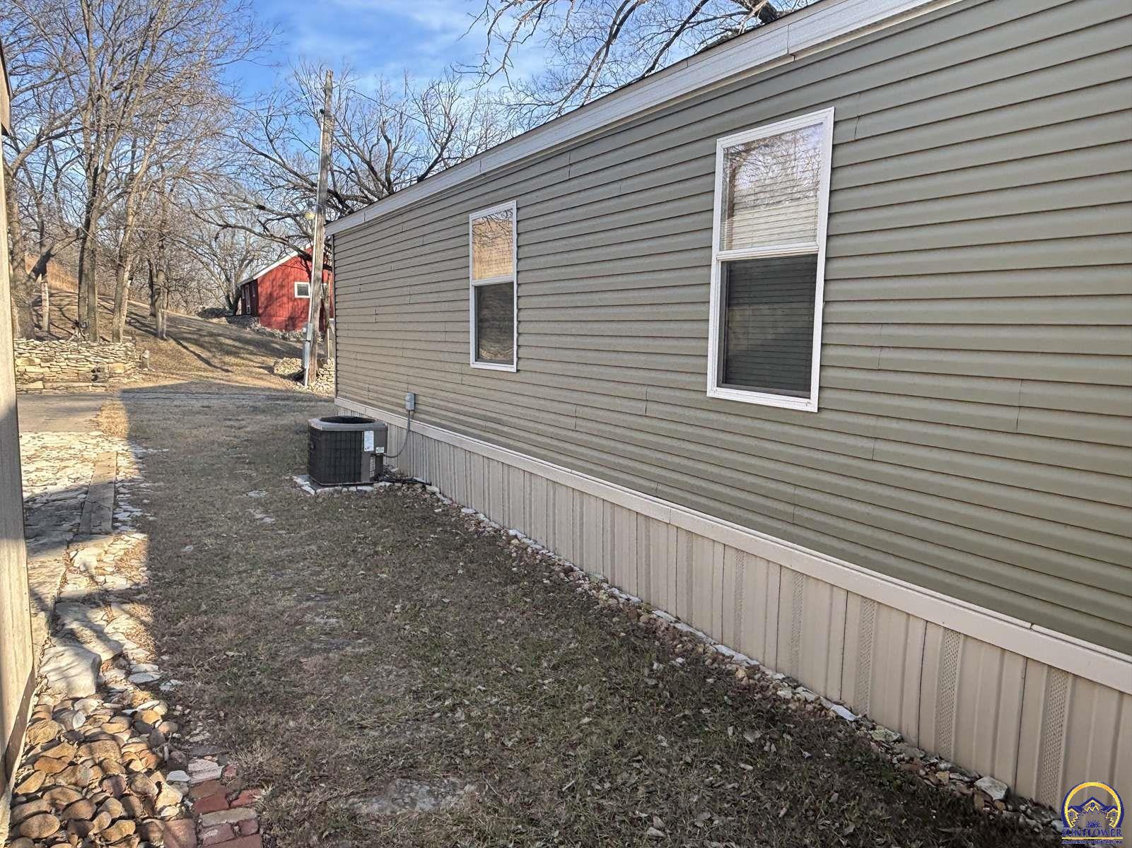 580 Ef Road Cedar Point, KS 66843 - Photo 18 of 81