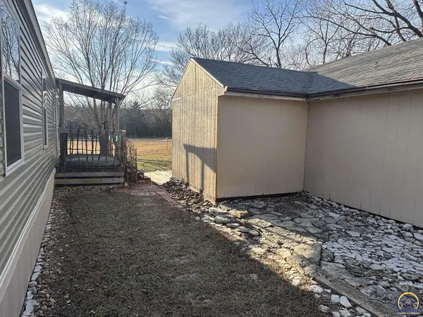 $199,000 | 580 Ef Road, Cedar Point, KS 66843