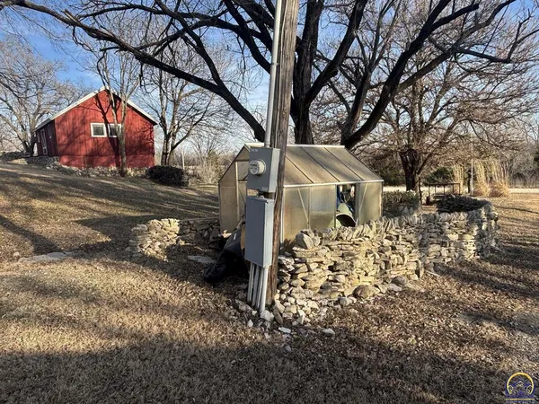 $199,000 | 580 Ef Road, Cedar Point, KS 66843