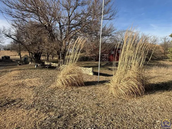 $199,000 | 580 Ef Road, Cedar Point, KS 66843