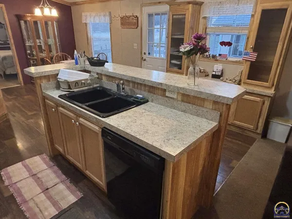 $199,000 | 580 Ef Road, Cedar Point, KS 66843