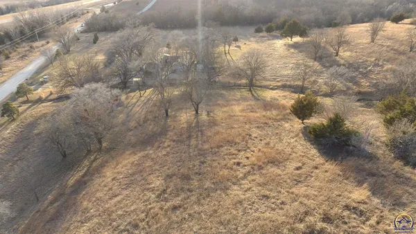 $199,000 | 580 Ef Road, Cedar Point, KS 66843