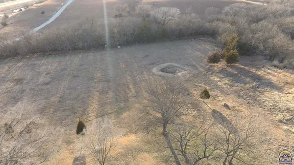 $199,000 | 580 Ef Road, Cedar Point, KS 66843