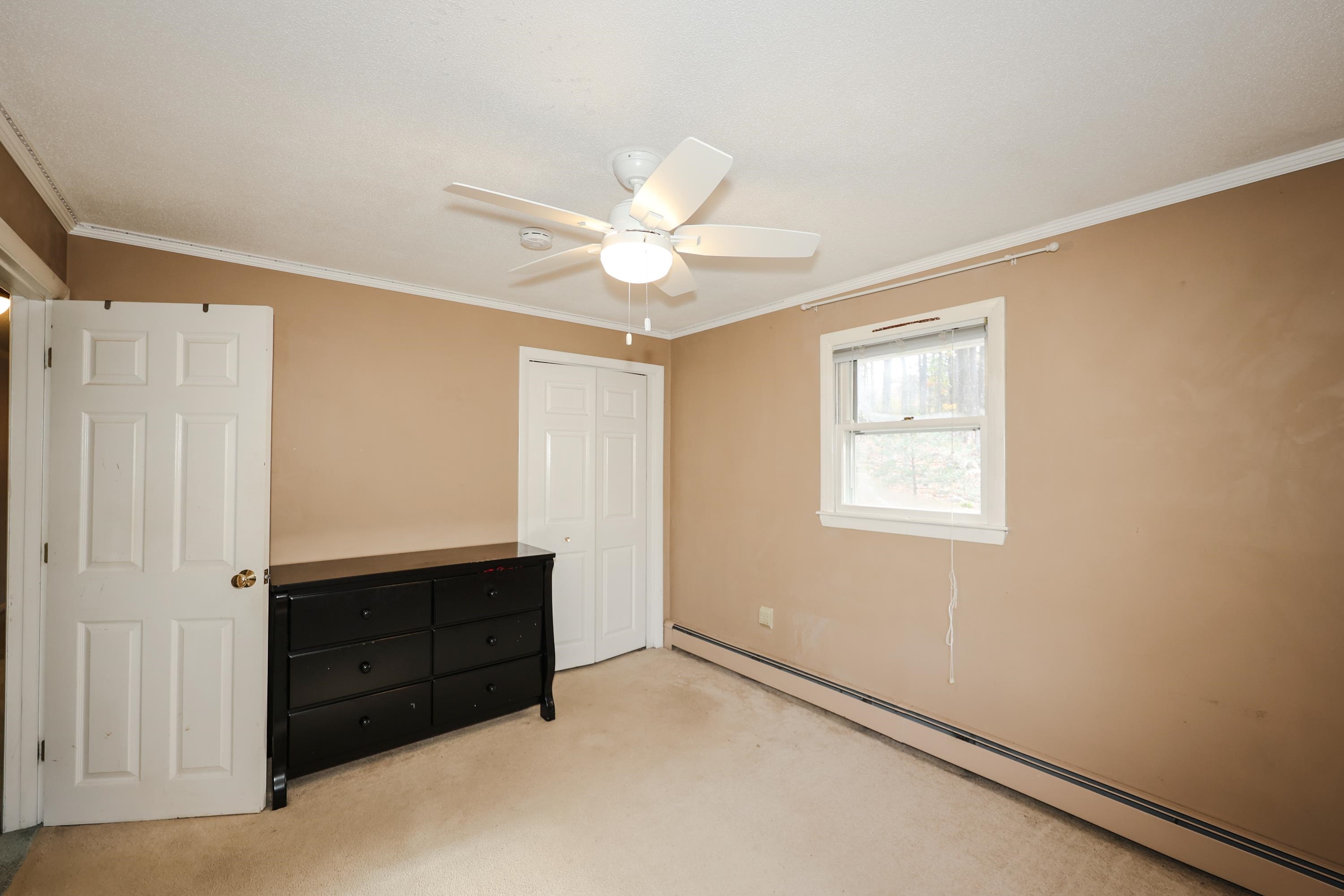 352 New Boston Road Bedford, NH 03110 - Photo 22 of 34