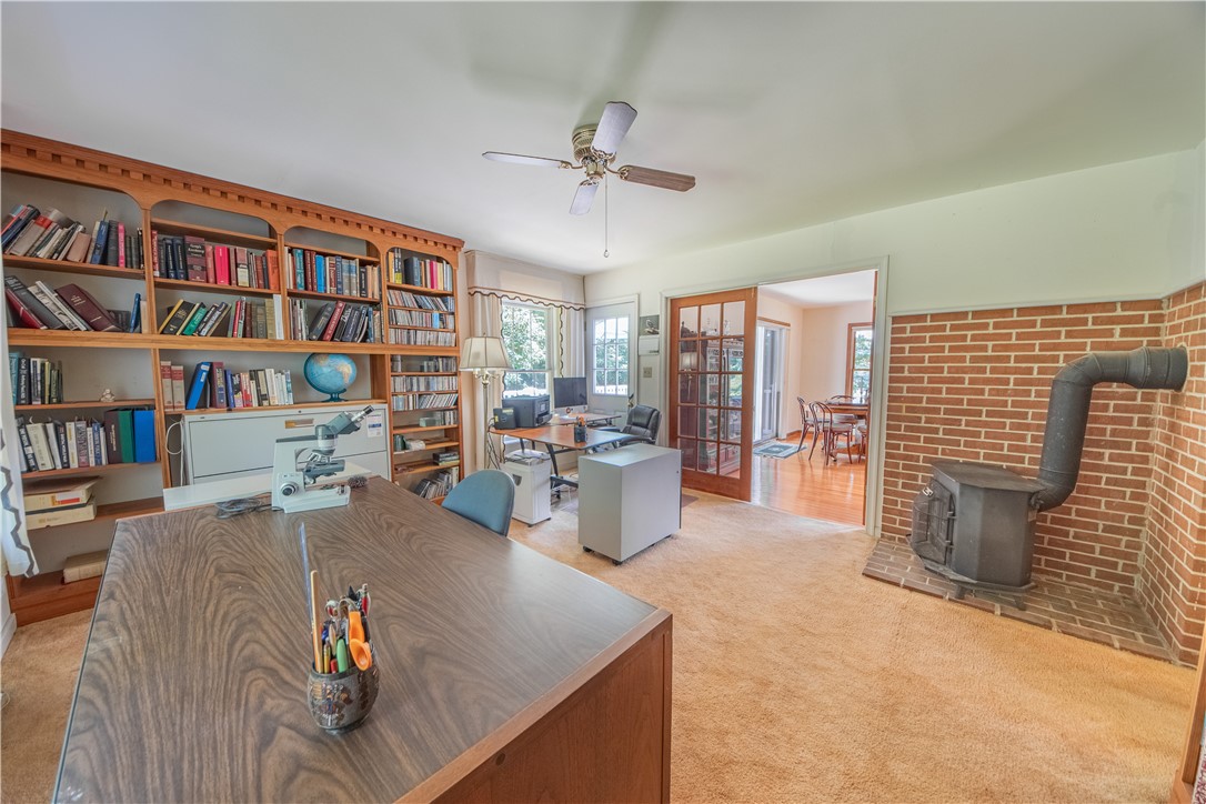 8218 Hell Neck Road Gloucester, VA 23061 - Photo 26 of 50 Stately Office/Study
