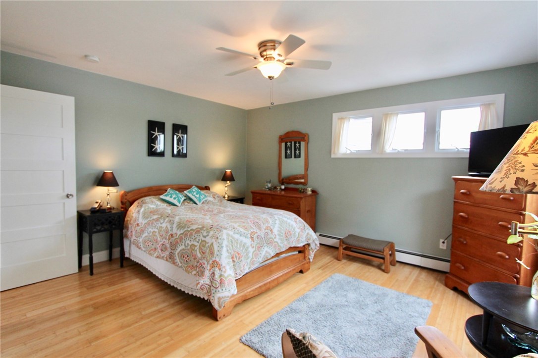 174 Riverside Street Portsmouth, RI 02871 - Photo 25 of 40